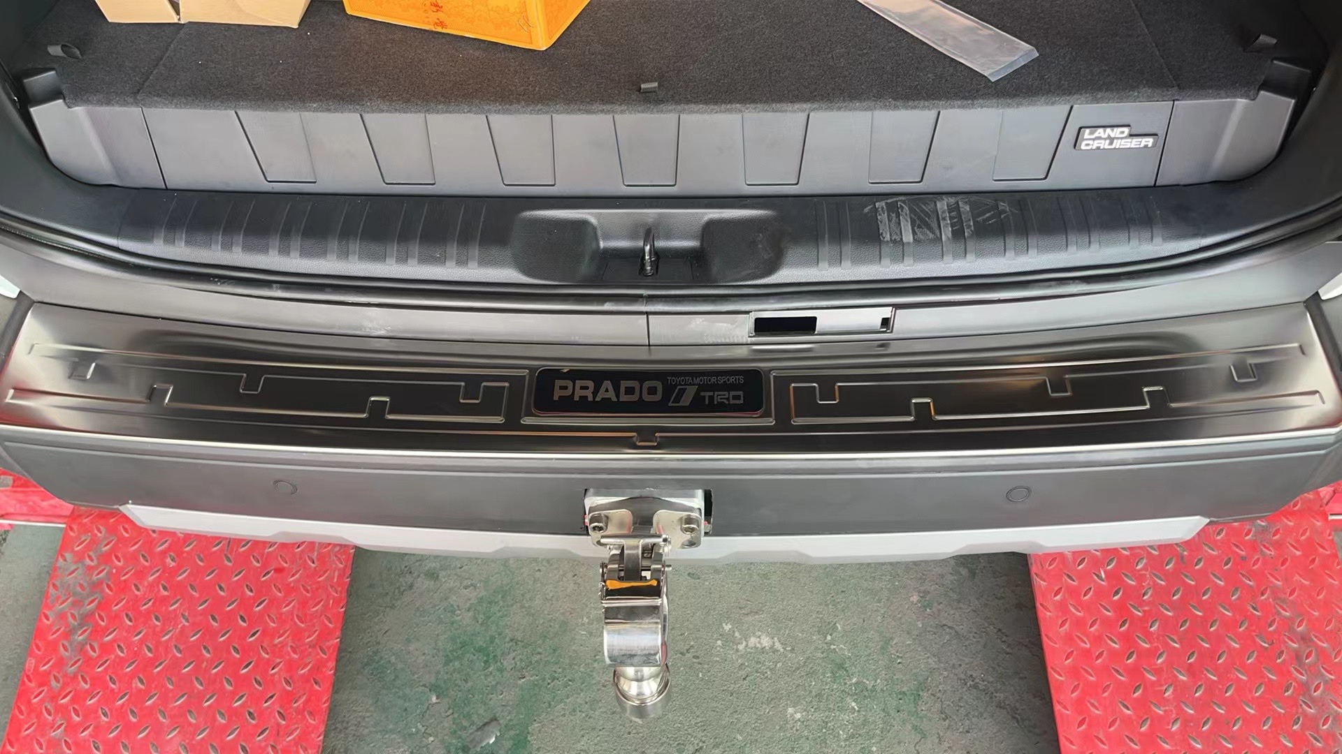 New Prado LC250 Rear Bumper Scuff Plate - Image 3
